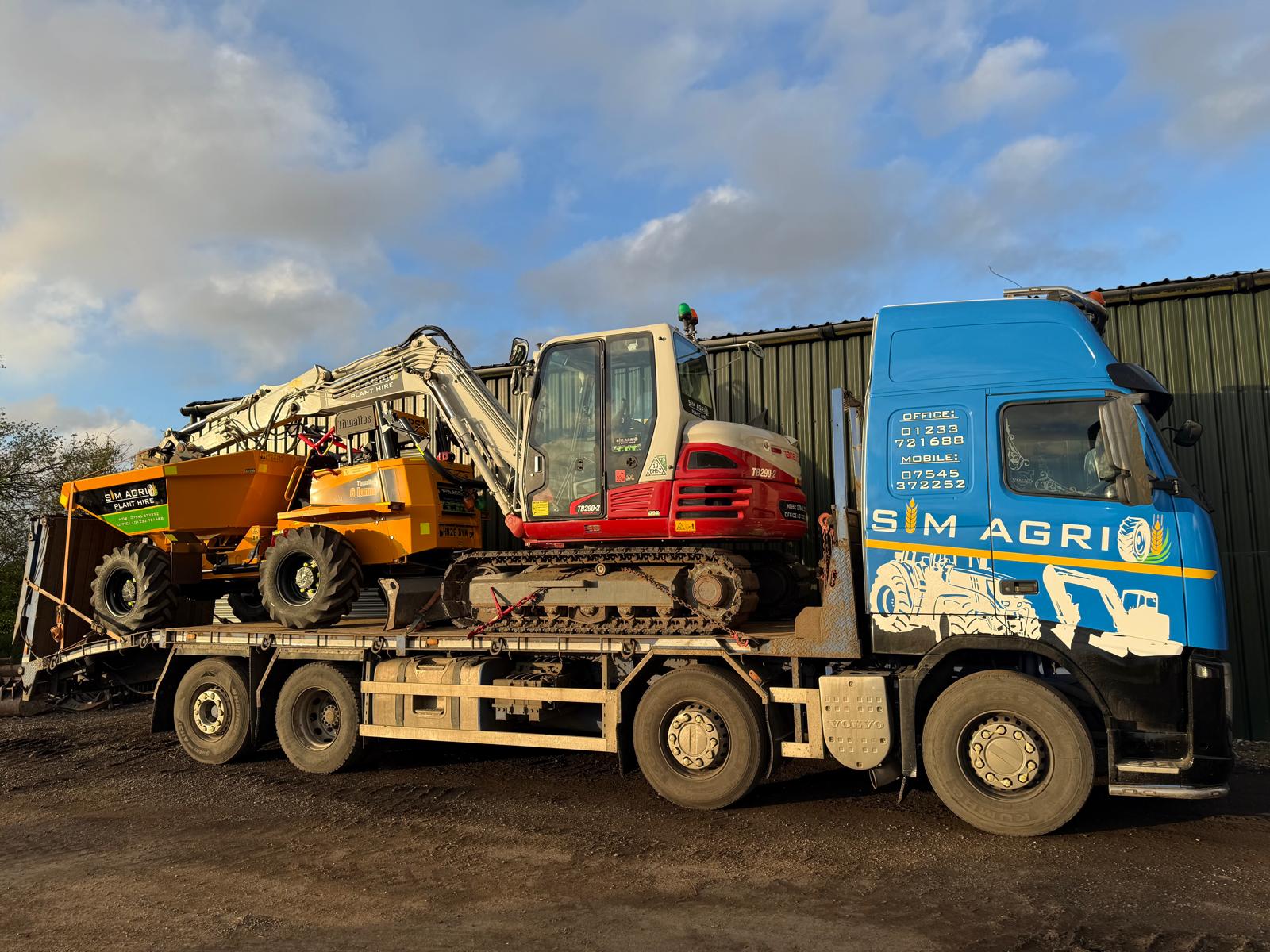 Sims lorry carrying excavators and a dumper for plant hire in Portsmouth
